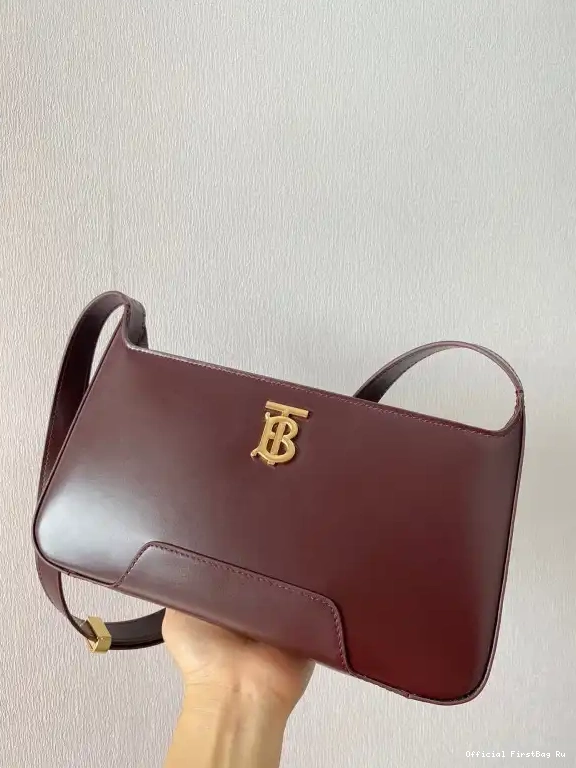 Official FirstBag Ru TB BURBERRY Leather Bag Shoulder 0506